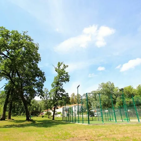 Balneario Banos Del Robledillo